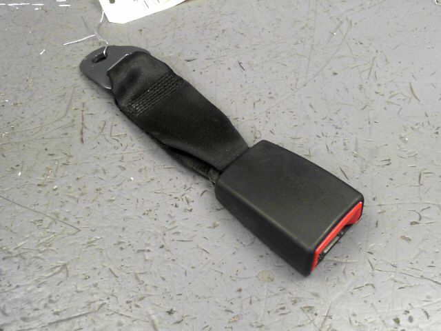 Attache ceinture arriere droit CITROEN C3 1.4 HDI 70ch FAP Confort Diesel - 1