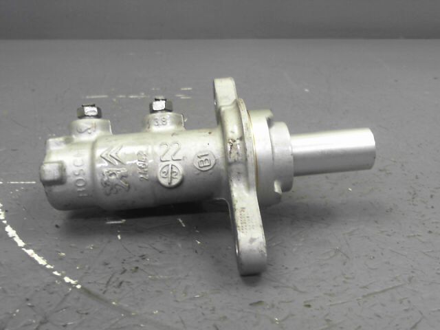 Maitre cylindre (freinage) CITROEN C3 1.4 HDI 70ch FAP Confort Diesel - 1