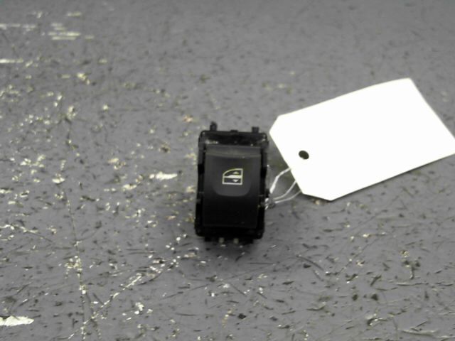 Interrupteur de leve vitre avant droit RENAULT EXPRESSVII Diesel - 1