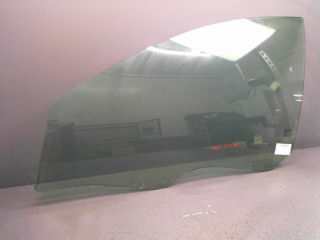 Vitre avant gauche CITROEN C5 1.6 HDi 110ch FAP Diesel - 1