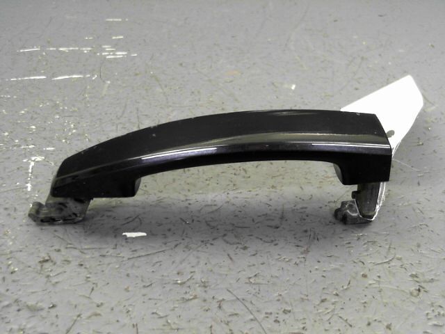 Poignee porte avant droit OPEL CORSA 1.3 CDTi 75ch FAP Affaire Diesel - 1