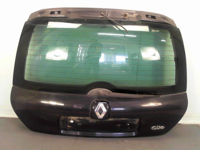 Malle/Hayon arriere RENAULT CLIO Confort Dynamique 1.5 dCi 80 Diesel - 1