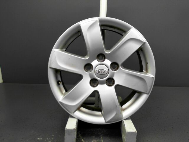 Jante KIA CARENS 2.0CRDi FAP 140ch LX  - 1