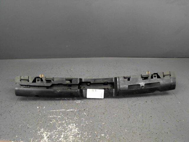 Support de pare chocs arriere RENAULT CLIO 1.5 dCi 75ch Air SociÃ©tÃ© Diesel - 1