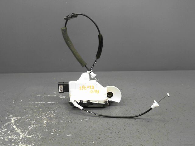 Serrure avant gauche CITROEN C5 3.0 HDi V6 240 FAP Exclusive Auto Diesel - 1