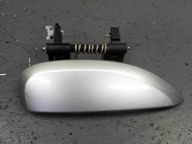 Poignee porte arriere droit DACIA SANDERO  - 1