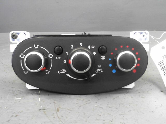 Commande chauffage DACIA SANDERO  - 1