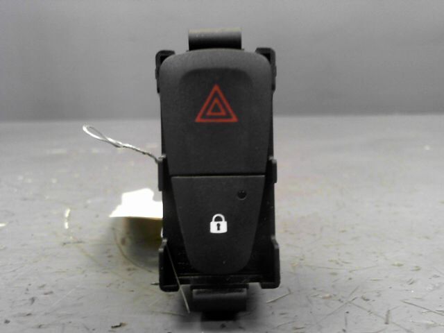 Bouton de warning DACIA SANDERO  - 1
