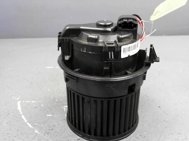 Ventilateur chauffage PEUGEOT 208 Essence - 1