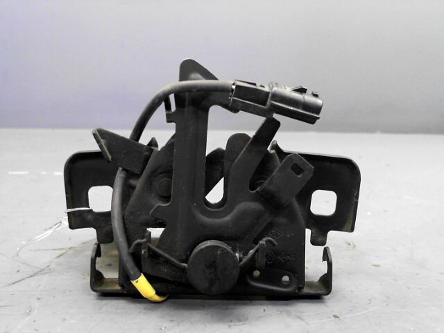 Serrure de capot RENAULT CLIO Diesel - 1