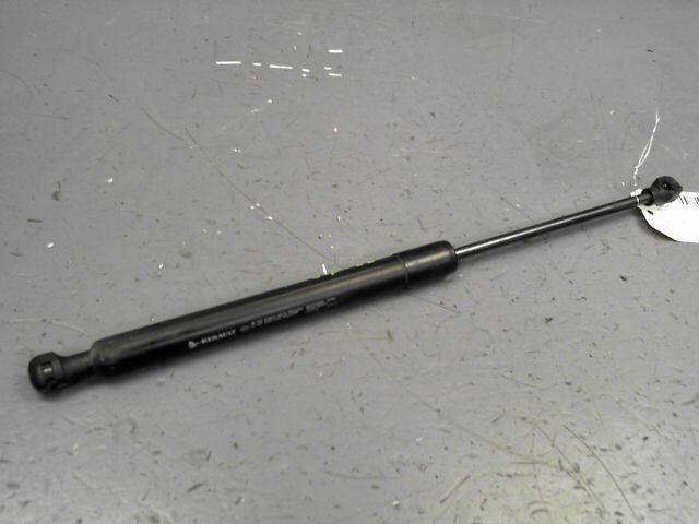 Verin de capot RENAULT CLIO Diesel - 1