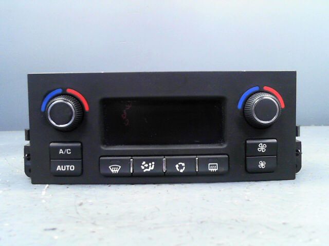 Commande chauffage PEUGEOT 207 1.6 HDi 92ch FAP Envy Diesel - 1