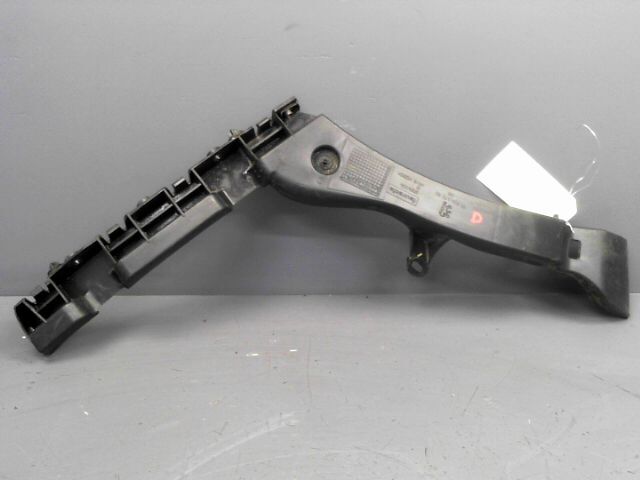 Support de pare chocs arriere PEUGEOT 3008 Diesel - 1