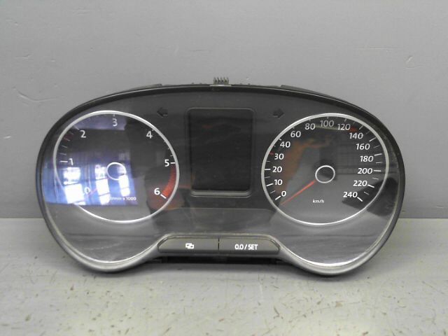 Compteur VOLKSWAGEN POLO 1.6 TDi 90ch CR FAP Life Diesel - 1