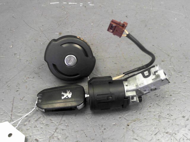 Antivol de direction PEUGEOT 308 1.6 HDi 92ch FAP Affaire Diesel - 1
