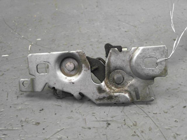 Serrure de capot PEUGEOT 308 1.6 HDi 92ch FAP Affaire Diesel - 1
