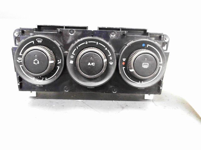 Commande chauffage PEUGEOT 308 1.6 HDi 112ch Premium Pack FAP Diesel - 1