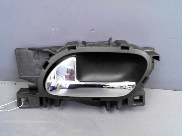 Poignee interieur avant gauche PEUGEOT 308 1.6 HDi 112ch Premium Pack FAP Diesel - 1