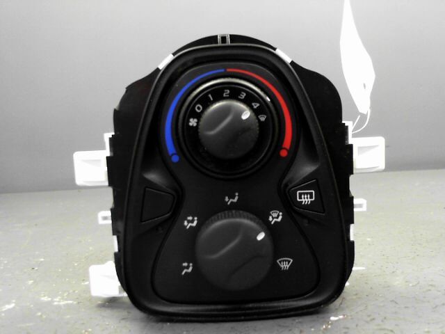 Commande chauffage CITROEN C1 Essence - 1