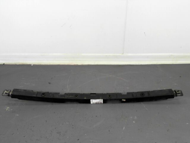 Support de pare chocs arriere VOLKSWAGEN POLO Trend 1.2 65ch Essence - 1