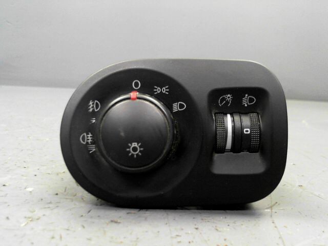 Commande de phare SEAT ALTEA 1.6i Stylance Essence - 1