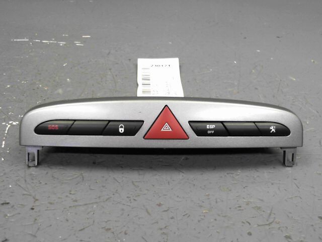 Bouton de warning PEUGEOT 308 Diesel - 1