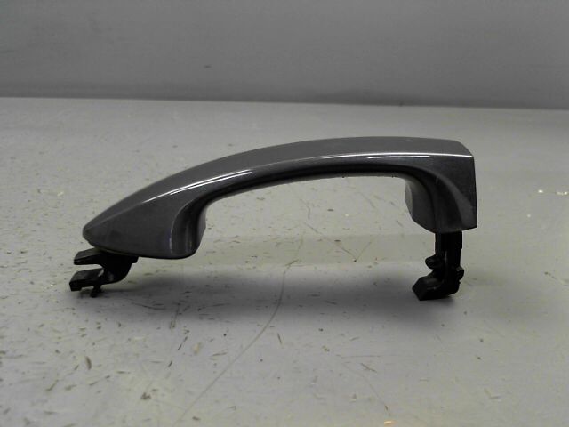 Poignee porte arriere gauche FORD FIESTA 1.0 100ch Trend Essence - 1