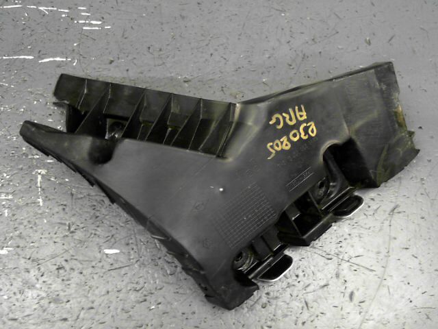 Support de pare chocs arriere RENAULT CLIO GÃ©nÃ©rique 1.5DCi Diesel - 1