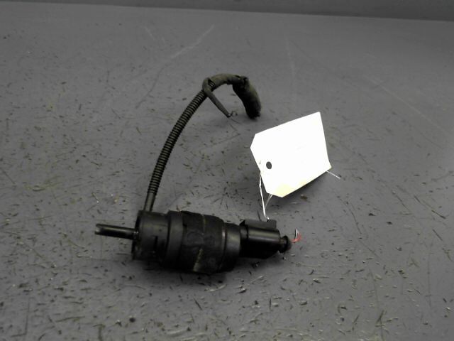Pompe lave glace avant AUDI A5 Diesel - 1