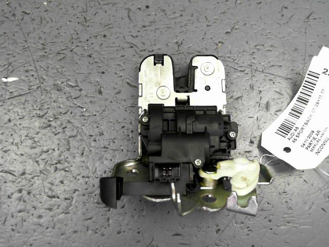 Serrure de hayon AUDI A5 Diesel - 1
