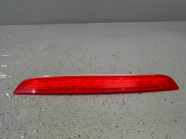 Feu arriere stop central MAZDA 2 Essence - 1