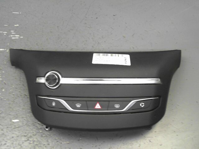 Bouton de warning PEUGEOT 308 Diesel - 1
