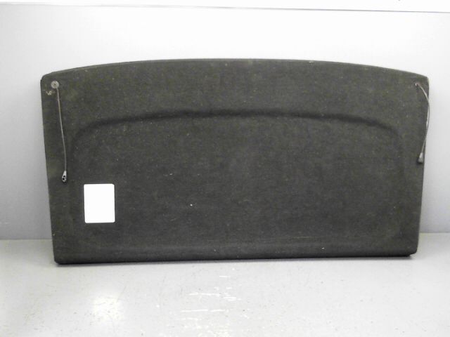 Plage arriere VOLKSWAGEN GOLF 1.6 16v Essence - 1