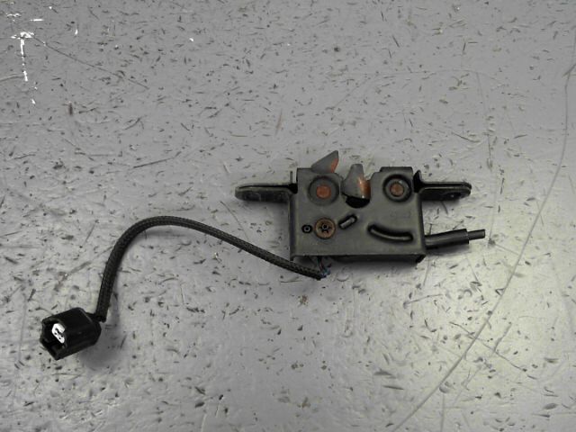 Serrure de capot RENAULT MEGANE Diesel - 1