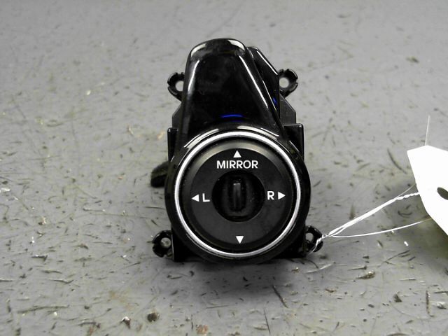 Commande retroviseurs HYUNDAI I40 Diesel - 1