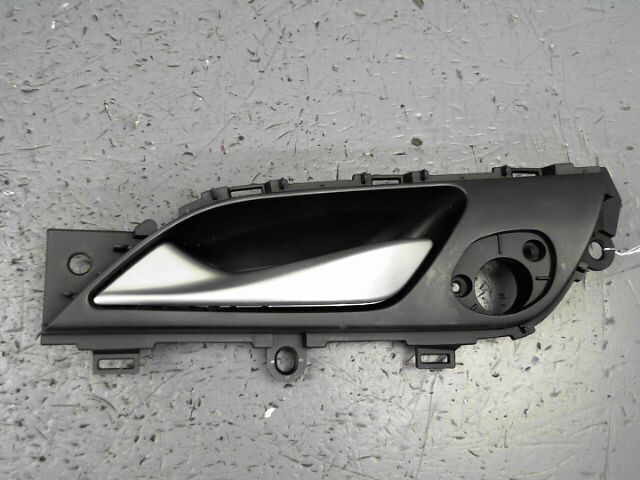 Poignee interieur avant gauche HYUNDAI I40 Diesel - 1