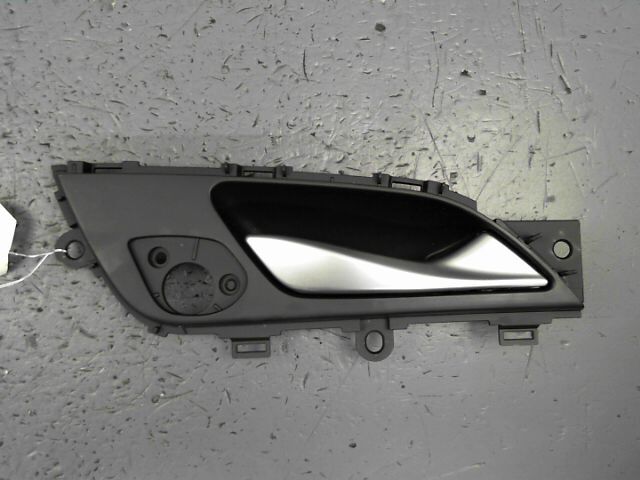 Poignee interieur arriere droit HYUNDAI I40 Diesel - 1