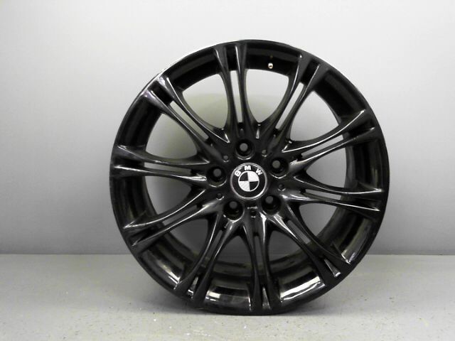 Jante BMW SERIE 3 320d 136ch 8CV  - 1