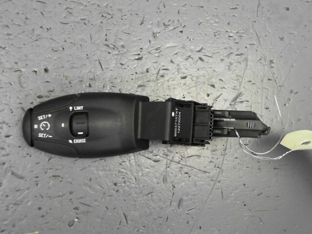 Commande regulateur vitesse PEUGEOT 3008 1.6 e-HDi 112ch Active BMP6 Diesel - 1