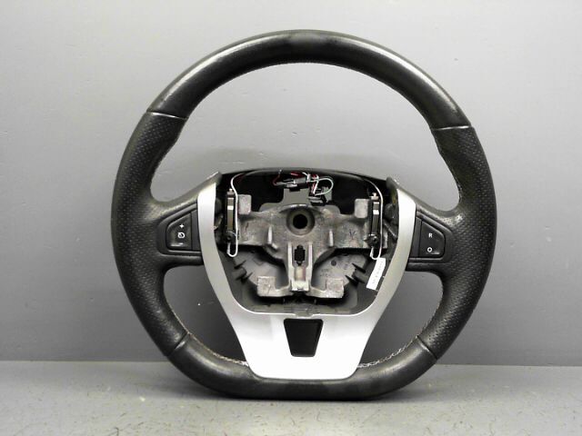 Volant RENAULT LAGUNA 2.0 dCi 130cv FAP Black Edition Diesel - 1