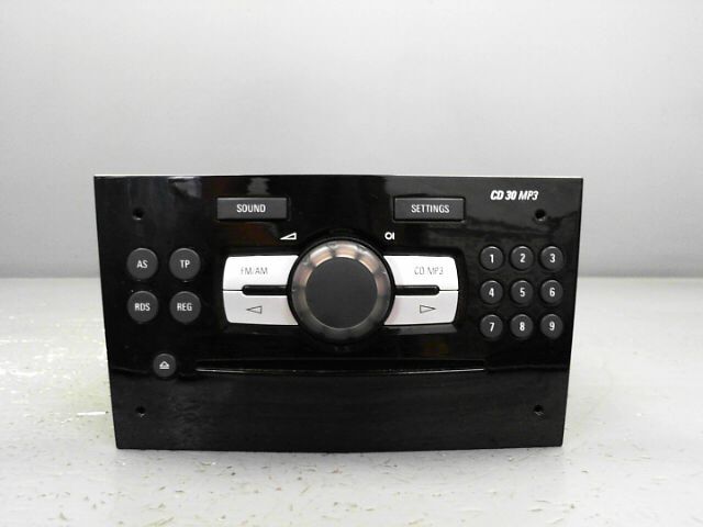 Autoradio d'origine OPEL CORSA 1.2 Twinport 85ch Edition Essence - 1