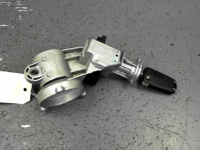 Antivol de direction OPEL CORSA 1.2 Twinport 85ch Edition Essence - 1