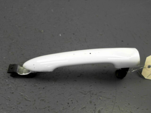 Poignee porte avant gauche RENAULT CLIO Diesel - 1
