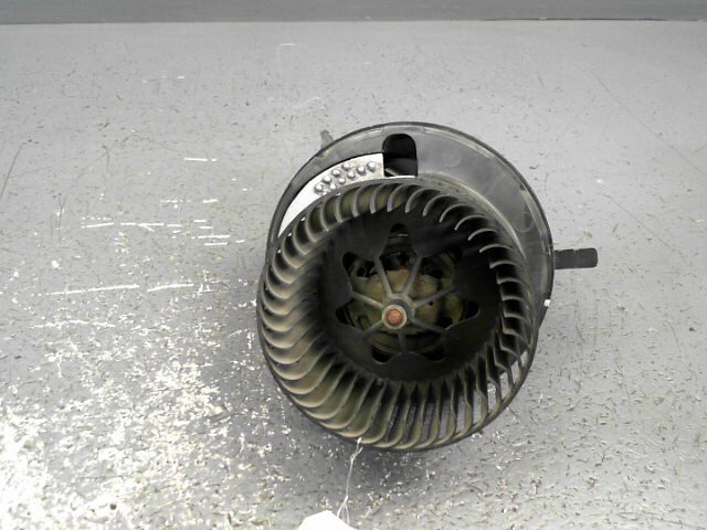 Ventilateur chauffage VOLKSWAGEN GOLF Confort 2.0TDi 140ch Diesel - 1