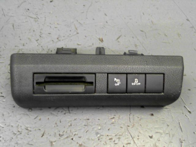 Divers PEUGEOT 3008 1.6 HDi 110 FAP Premium Diesel - 1