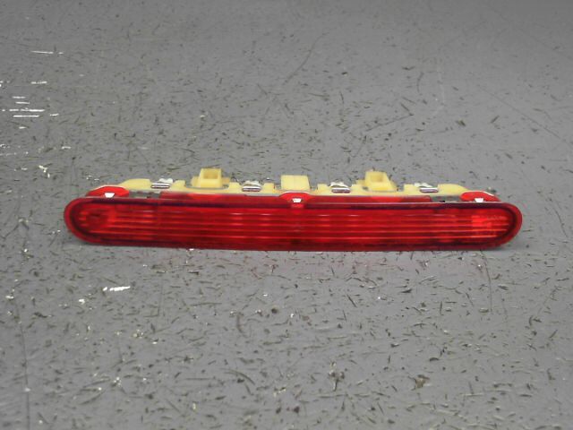 Feu arriere stop central PEUGEOT 207 Essence - 1