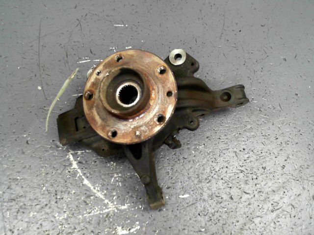 Fusee avant gauche RENAULT MEGANE 1.5 dCi 110ch FAP  Energy Dynamique Diesel - 1