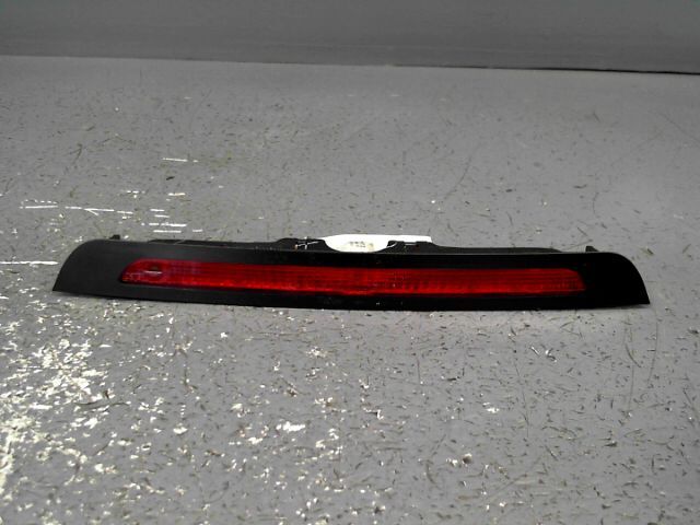 Feu arriere stop central CITROEN C3 1.4i Pack Essence - 1