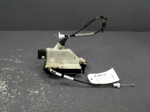 Serrure arriere gauche PEUGEOT 208 1.6 BlueHDi 75ch FAP Active Diesel - 1