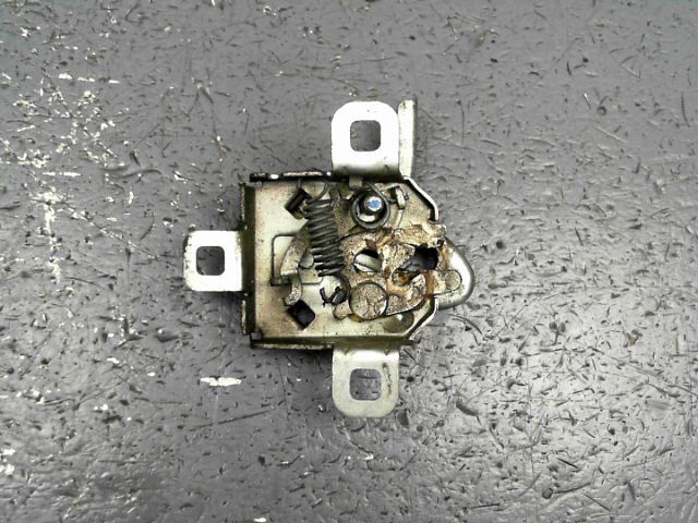 Serrure de capot FIAT PANDA 1.2 69ch Dynamic Essence - 1